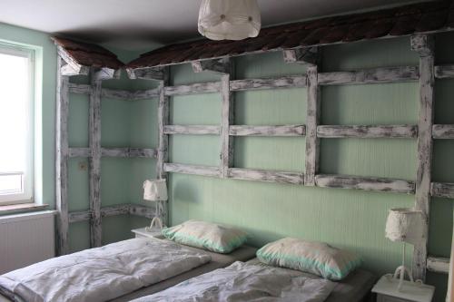 Postel nebo postele na pokoji v ubytování Spreewald Ferienwohnung Lübben