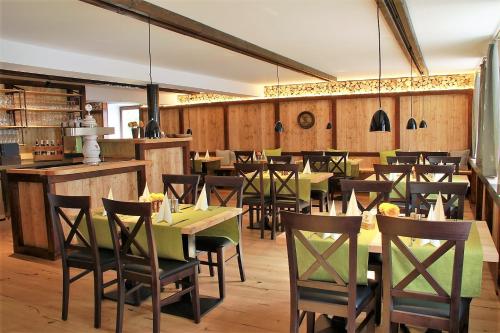 Restaurace v ubytování Hotel Gasthof Krone
