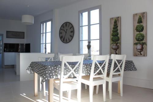 Bel appartement 110m2 au coeur de la Cité des Papes