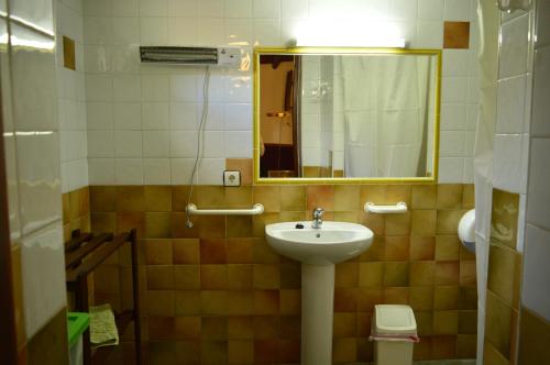 Phòng tắm tại Camping El Pinajarro