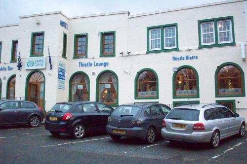 The building where the hotel is located 