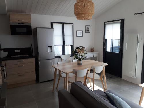 Afbeelding uit fotogalerij van La Cabane Manon in La Guérinière