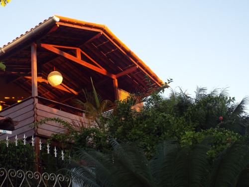 Das Gebäude in dem sich das Ferienhaus befindet