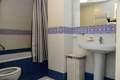 Nice apartment in Fuentes de Nerja