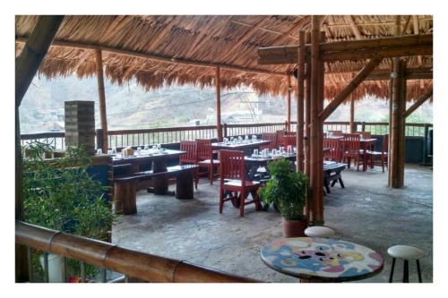 Restaurace v ubytování La Tortuga Hostel