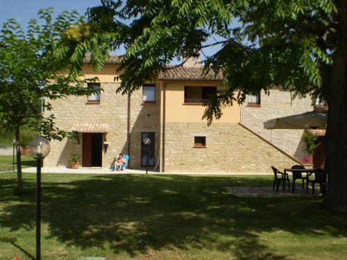 Φωτογραφία από το άλμπουμ του Le querce σε Serra San Quirico