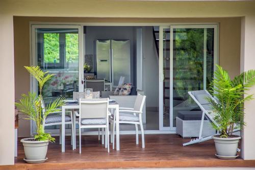 Gallery image of Villas Coco Beach Praslin in Anse Kerlan