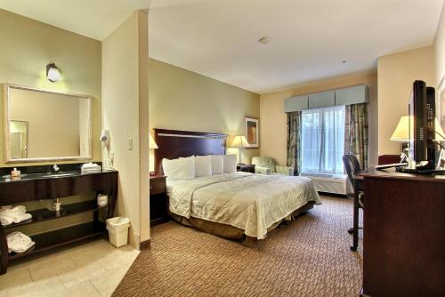 Gallery image of Magnolia Inn and Suites Pooler in Savannah