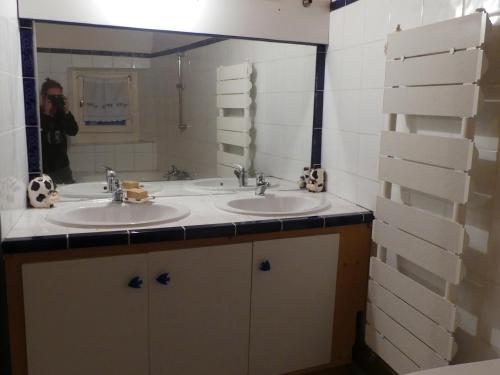 Et badeværelse på La maison des vacances