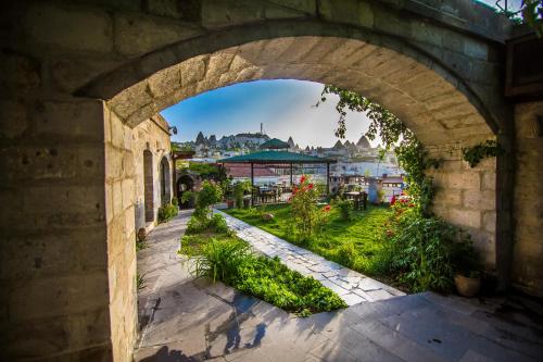 Vườn quanh Dervish Cave House & Restaurant