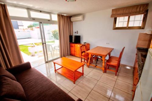 Apartamento al lado de la playa by CASAS COCODRILO