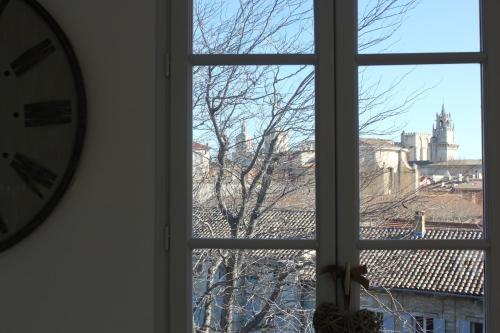 Bel appartement 110m2 au coeur de la Cité des Papes