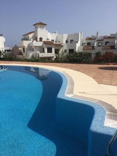 Fotografia z galérie ubytovania Golf Beach and Relax Townhouse v destinácii Alcaidesa