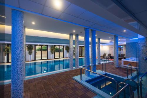 Piscina en o cerca de As Hotel Cambiago