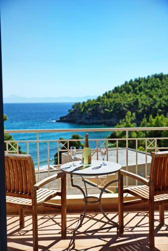 Φωτογραφία από το άλμπουμ του Alonissos Beach Bungalows And Suites Hotel  στην Αλόννησο