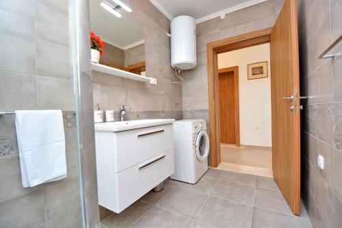 Apartment Lovre