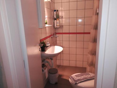 Koukaki ideal studio for 2