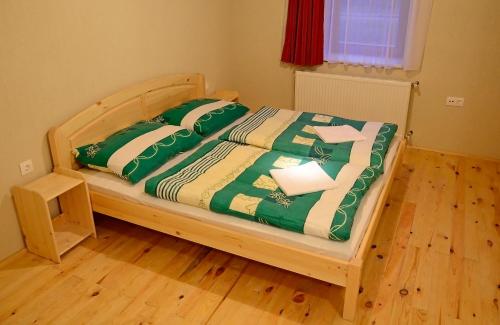 Cama o camas de una habitación en Fatornyos Tanyasi Vendégház