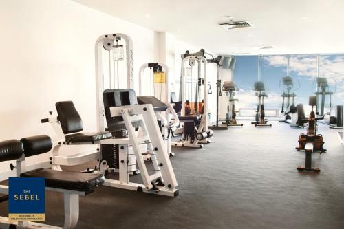 Pusat kecergasan dan/atau kemudahan kecergasan di The Sebel Residences Melbourne Docklands Serviced Apartments