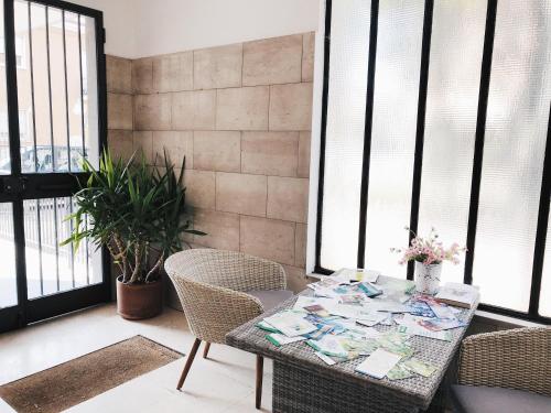 A seating area at Sophia