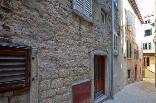 Apartman 18