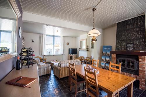 Reštaurácia alebo iné gastronomické zariadenie v ubytovaní B&B De Kroonhoeve