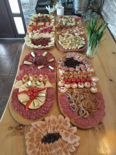 Comida en o cerca de este hostal o pensión