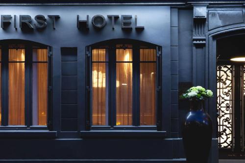 O edifício em que o hotel se localiza