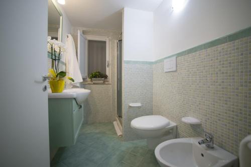 Phòng tắm tại CORTE DELL'IMMACOLATA AL MARE