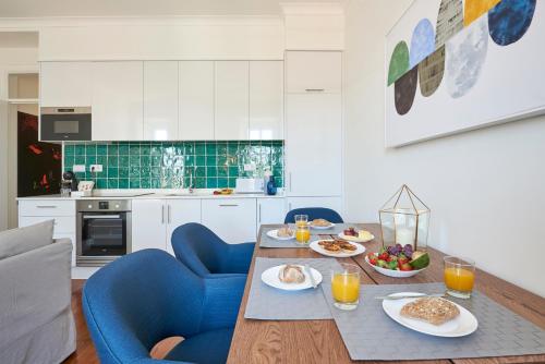 Una cocina o zona de cocina en Elegant Apartment Santana