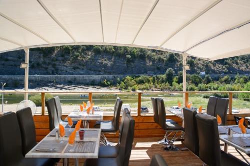Φωτογραφία από το άλμπουμ του Aloha plage camping 4étoiles σε Sampzon