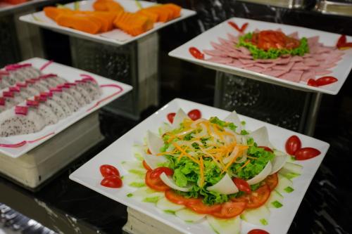 Đồ ăn tại/gần khách sạn