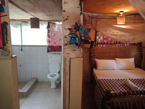 Gallery image of Soul Breeze Backpackers Diani in Diani Beach