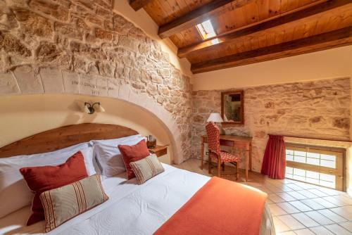 Gallery image of Torre Don Virgilio Country Hotel in Cannizzara