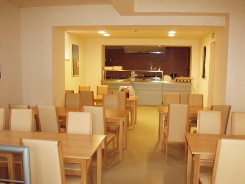 Restaurant o un lloc per menjar a HI Hostel Rijeka