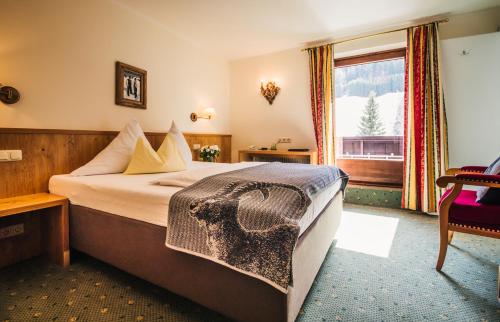 Foto dalla galleria di Hotel Dr Otto Murr B&B a Sankt Anton am Arlberg