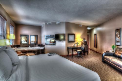 Zdjęcie z galerii obiektu Podollan Inn & Spa - Grande Prairie w mieście Grande Prairie