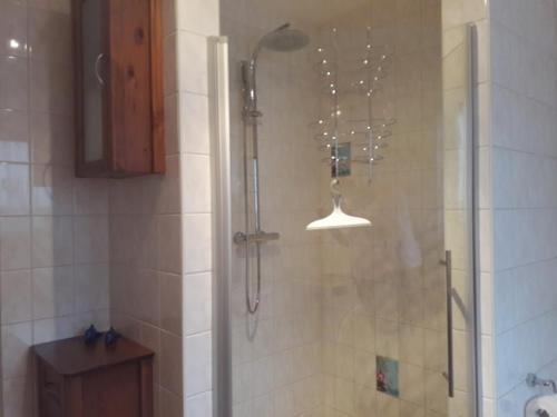 Ένα μπάνιο στο Ferienwohnung Rockmann