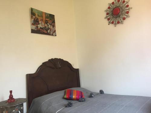 Ein Bett oder Betten in einem Zimmer der Unterkunft Chez Yahia, Au coeur de L'Ourika