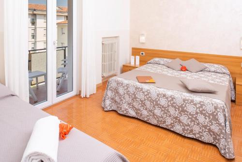 Afbeelding uit fotogalerij van Hotel Taormina in Bardolino