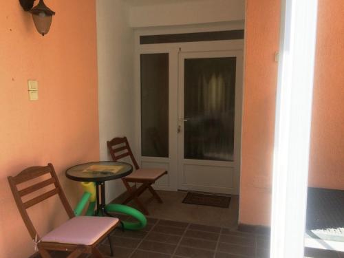 Гостиная зона в Friends Villa Apartments 2