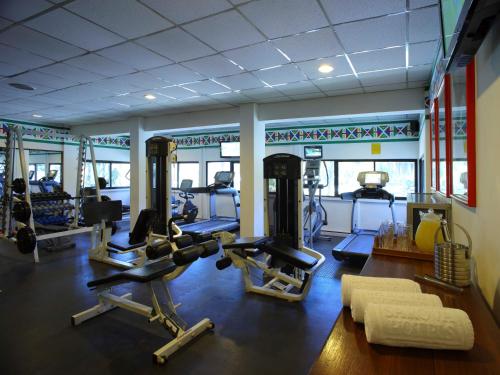 Fitness centrum a/nebo fitness zařízení v ubytování Sarova Whitesands Beach Resort & Spa