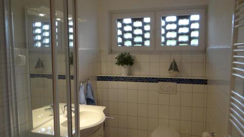 Koupelna v ubytování Haus Strandgut/2