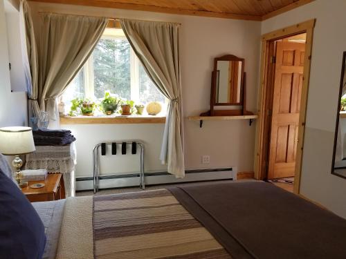 Antler's Rest Bed and Breakfast – Photos 4
