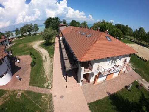 Fotografia z galérie ubytovania RKCZ40 - Design apartment at the Heart of Balaton v Zamarádi