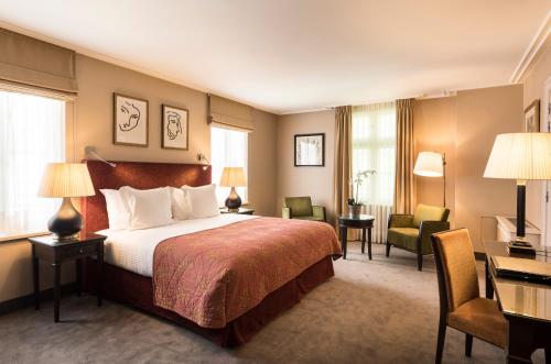 Katil atau katil-katil dalam bilik di Dukes' Palace Brugge - by Dukes' Hotel Collection