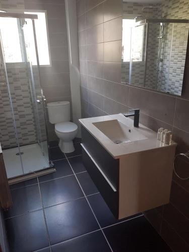 Bilik mandi di Casa Ponet