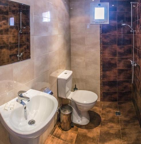Bany a Hotel West