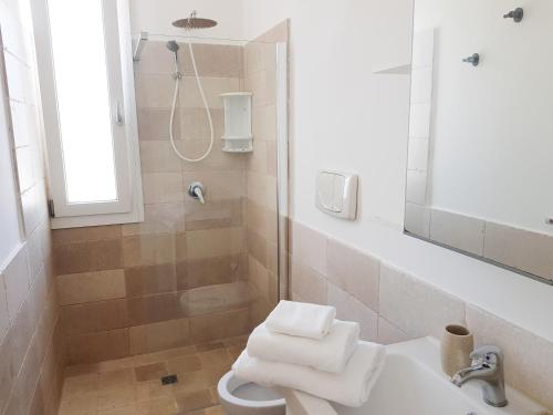 Ένα μπάνιο στο Apulia Home