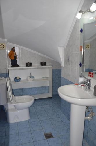 Koupelna v ubytování Platoni Elite Villas